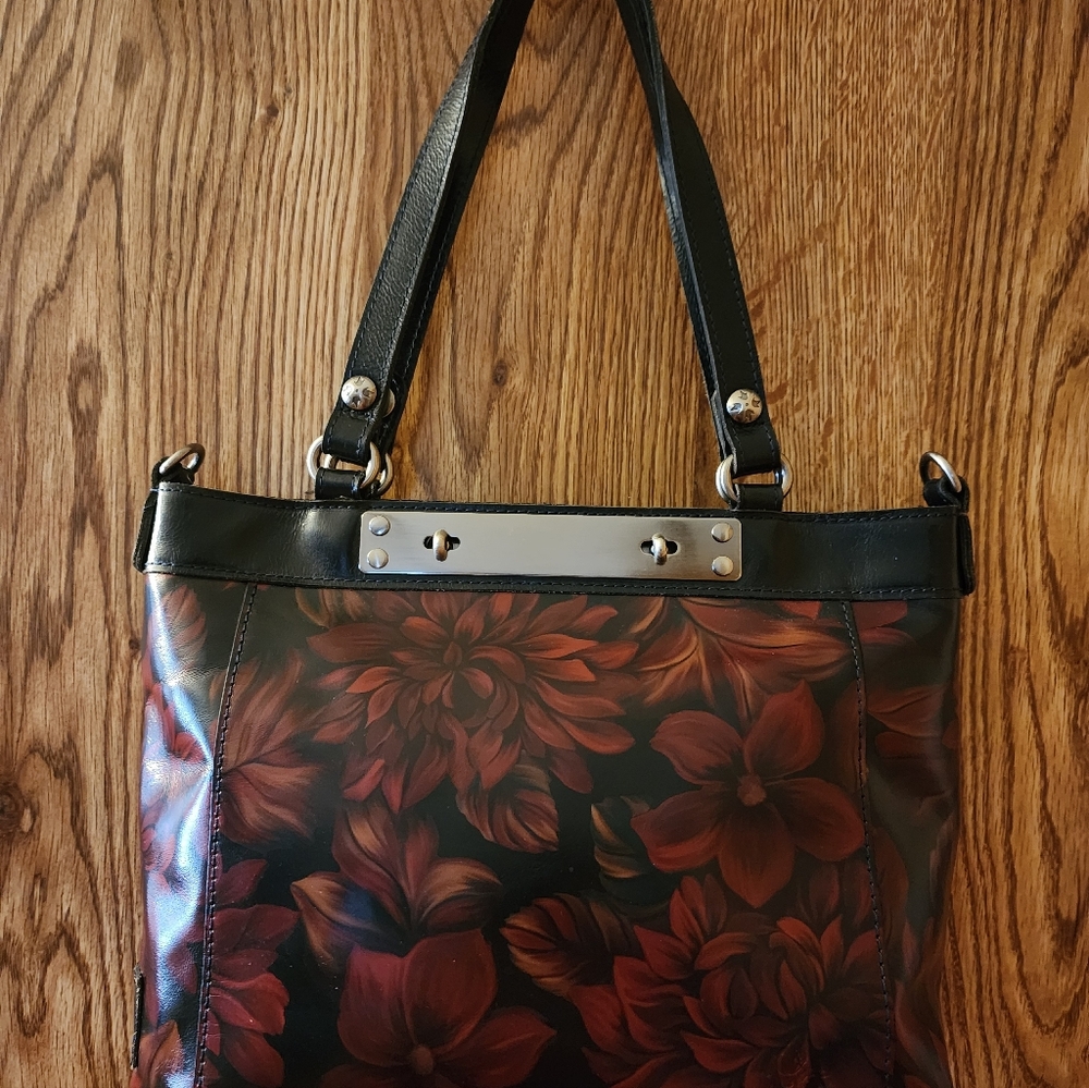 Patricia Nash Elegant Floral Purse